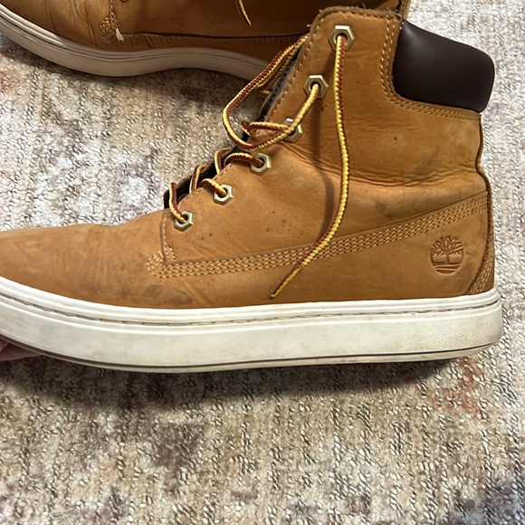 Woman’s Wheat/Nubuck Lace Up Timberland Boots Size 8.5 - Picture 7 of 7